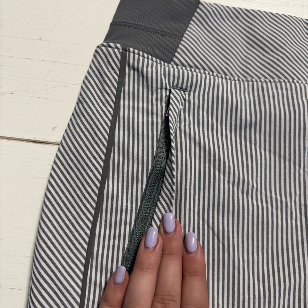 Athleta Skort - Picture 2 of 5